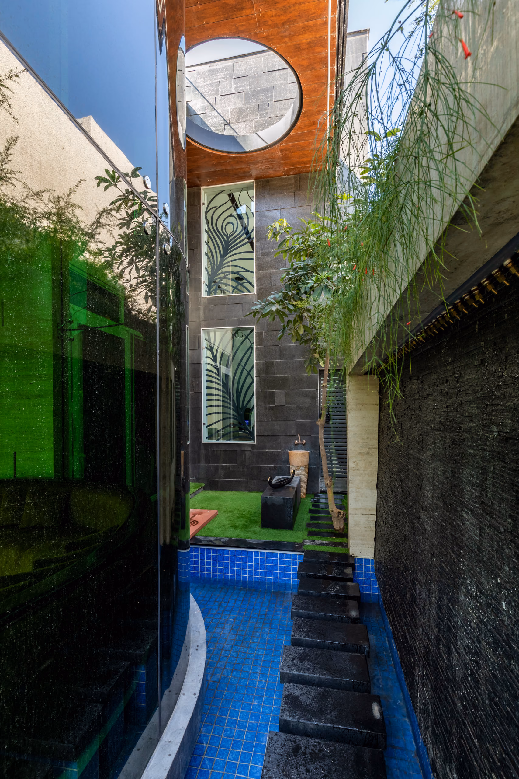The Leaf House