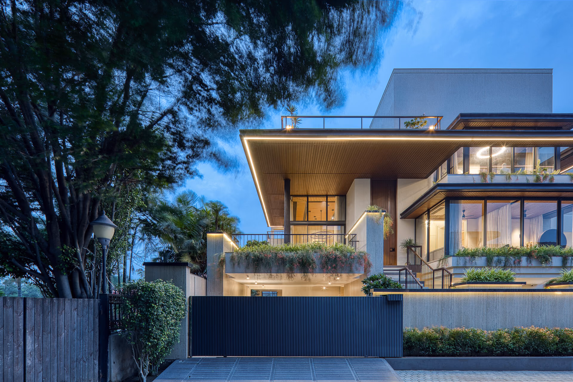 House of Linear Lines 2