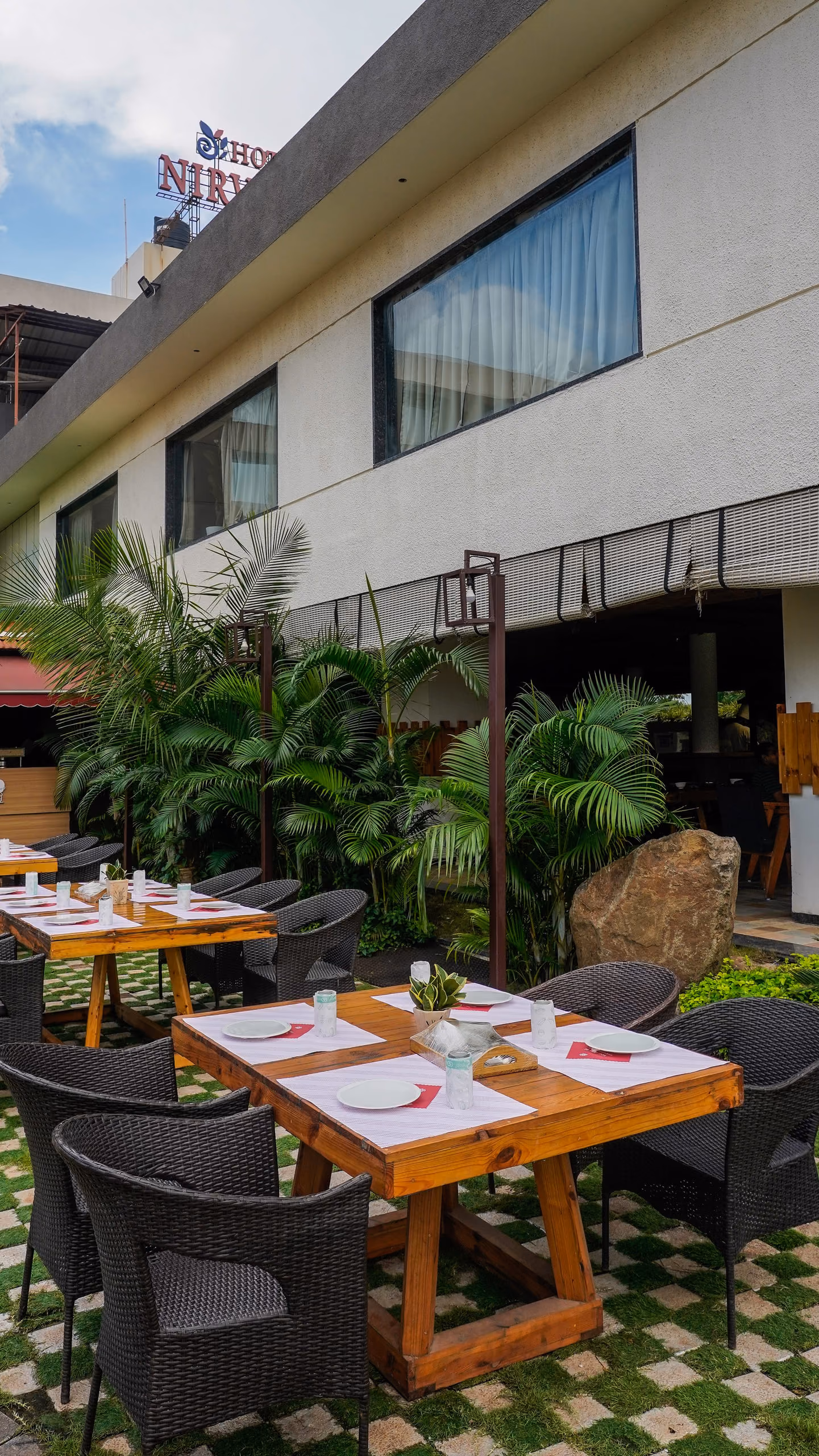 Little Monk Restaurant 2