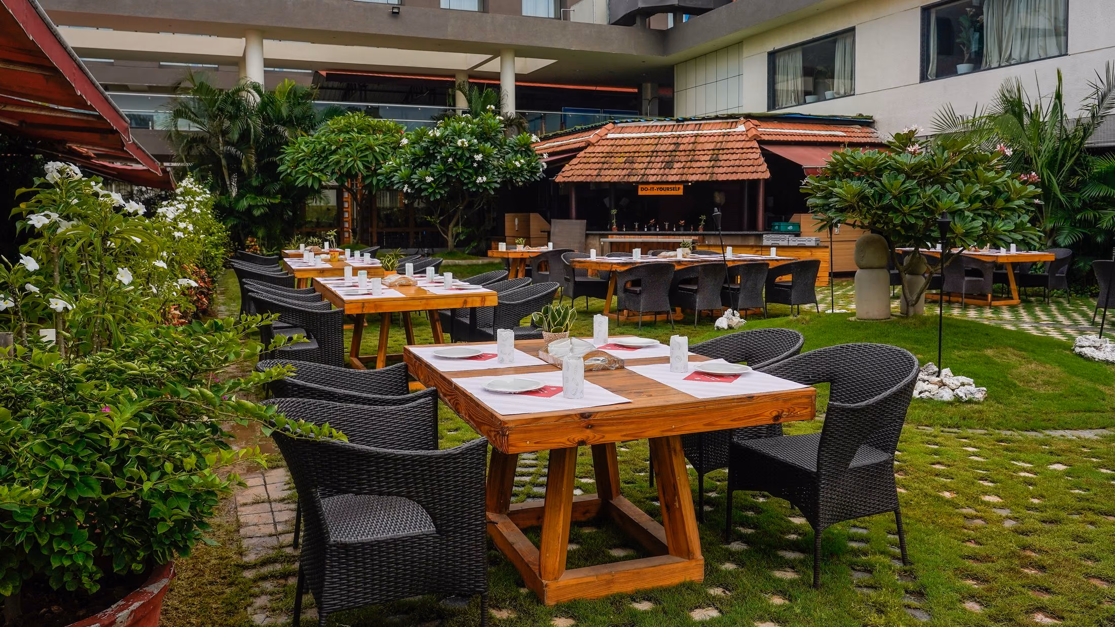 Little Monk Restaurant 3