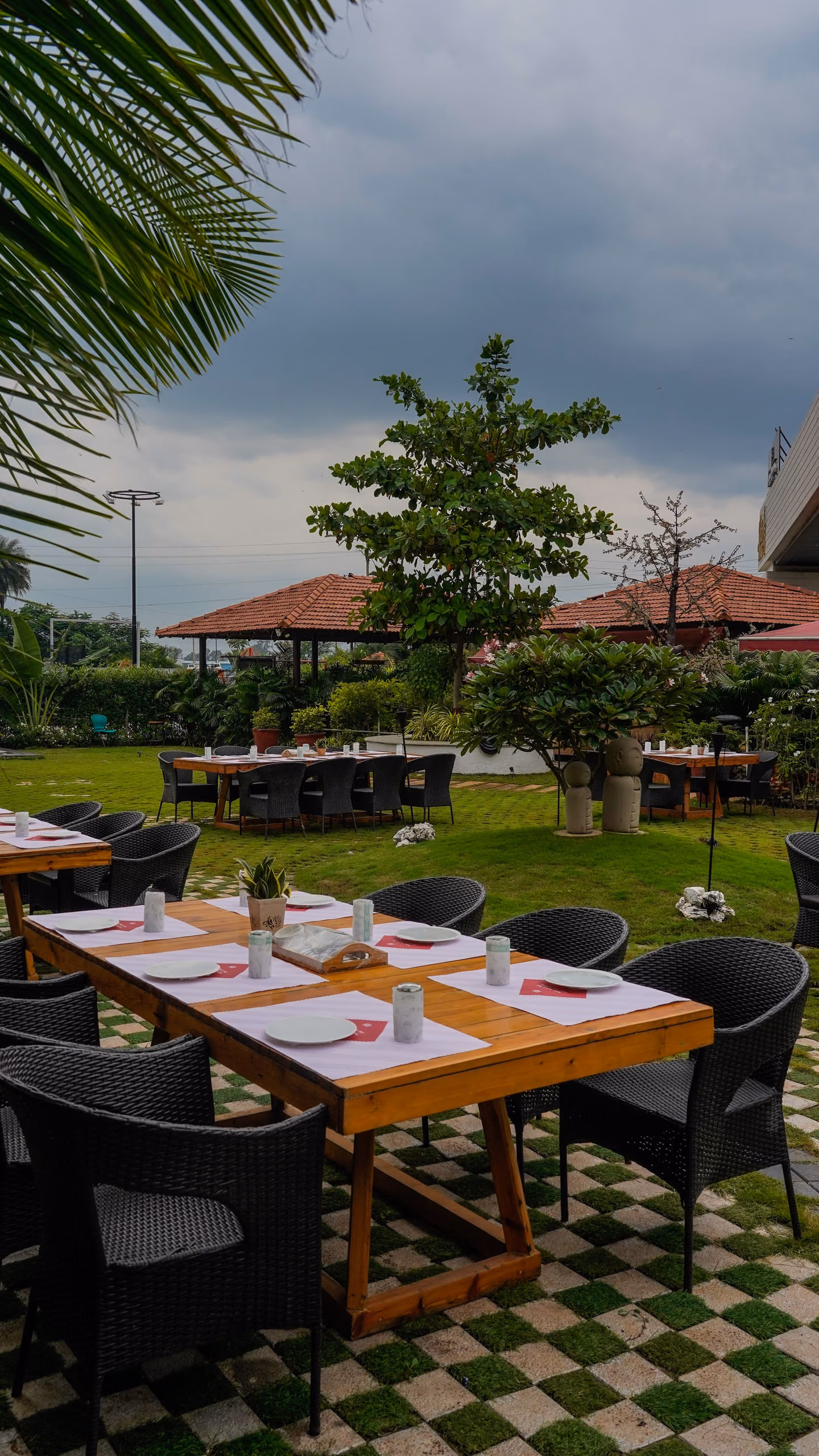 Little Monk Restaurant 8