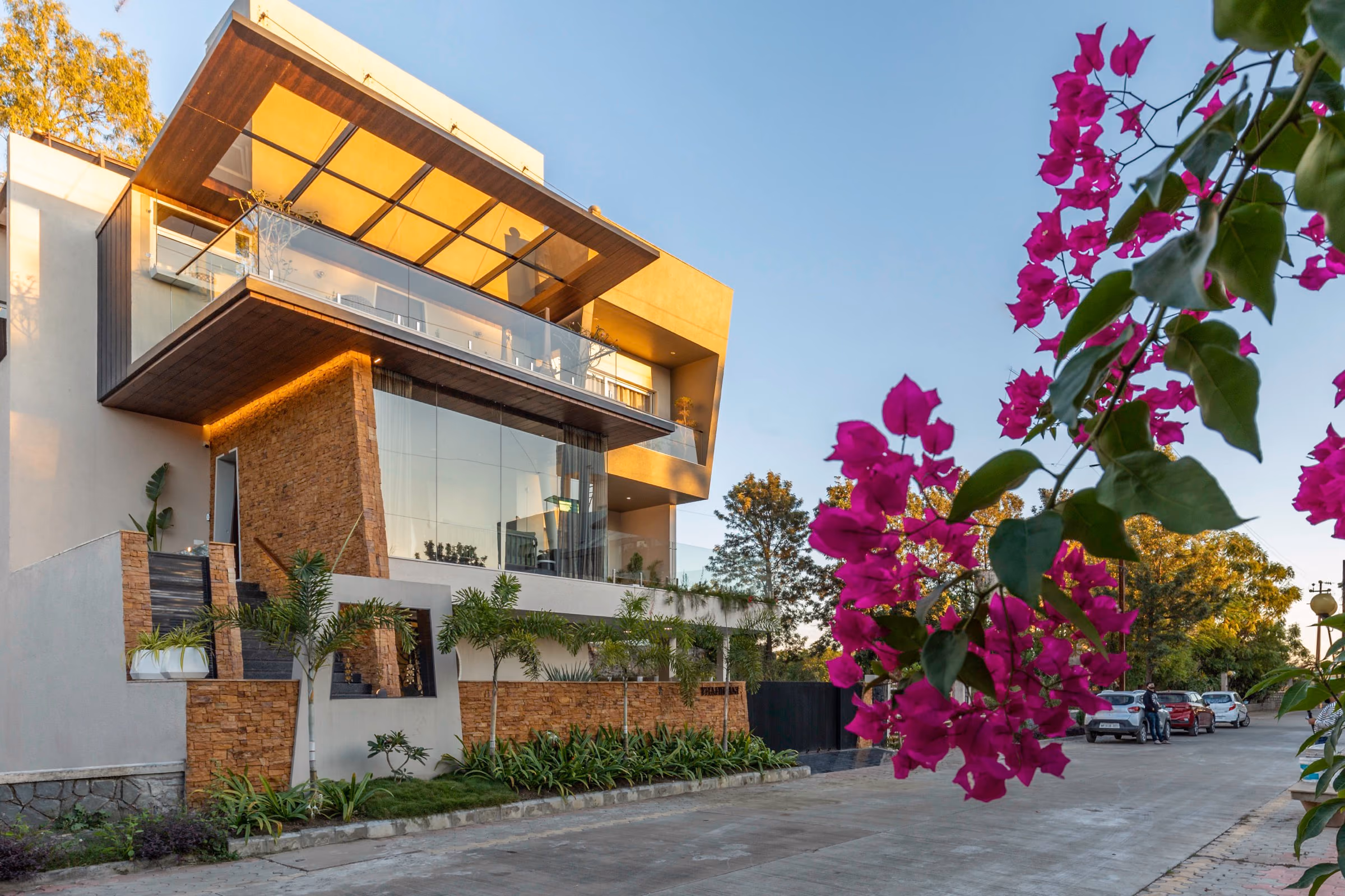 Yellow Stone House 25